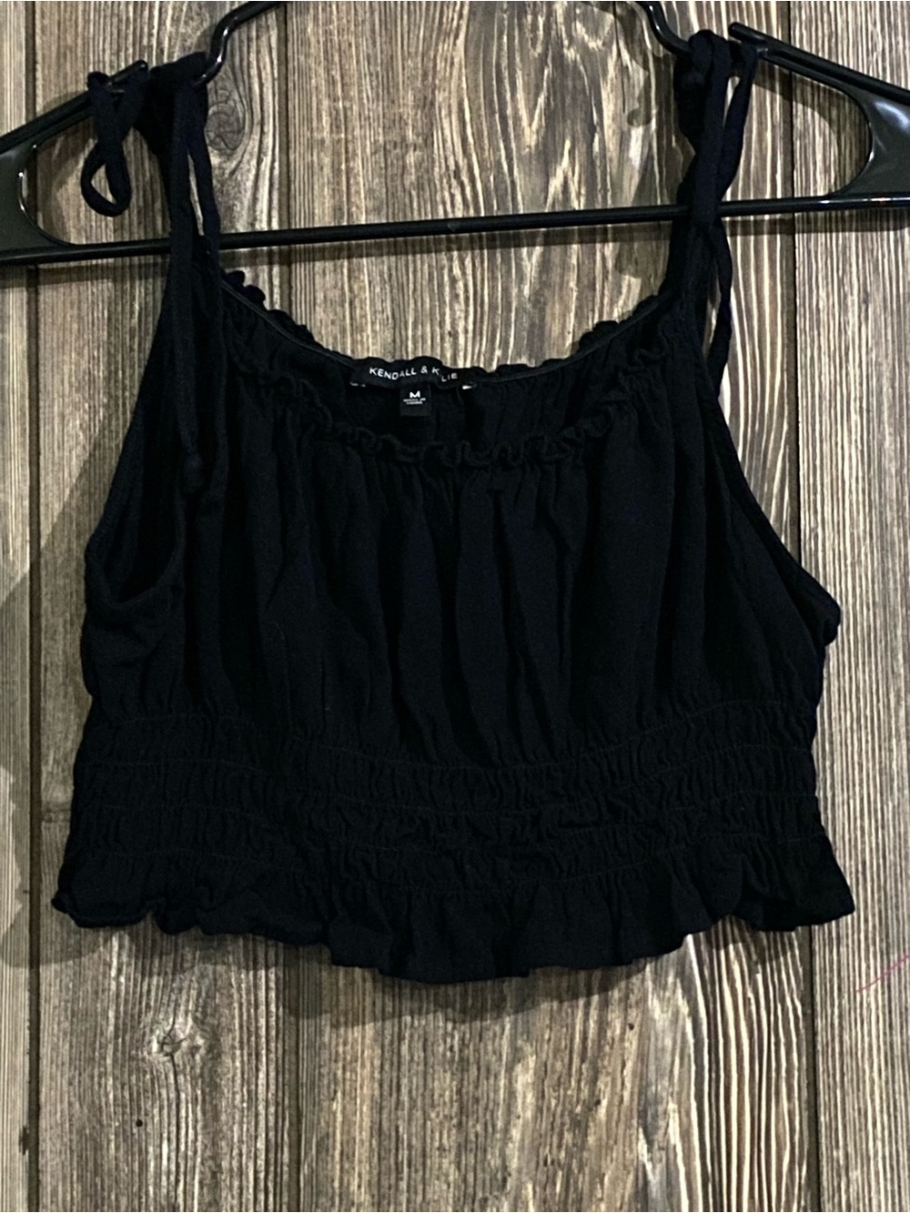 Kendall & Kylie Black Tie-Shoulder Smocked Crop Top
